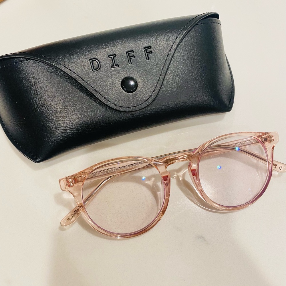 DIFF blue light glasses